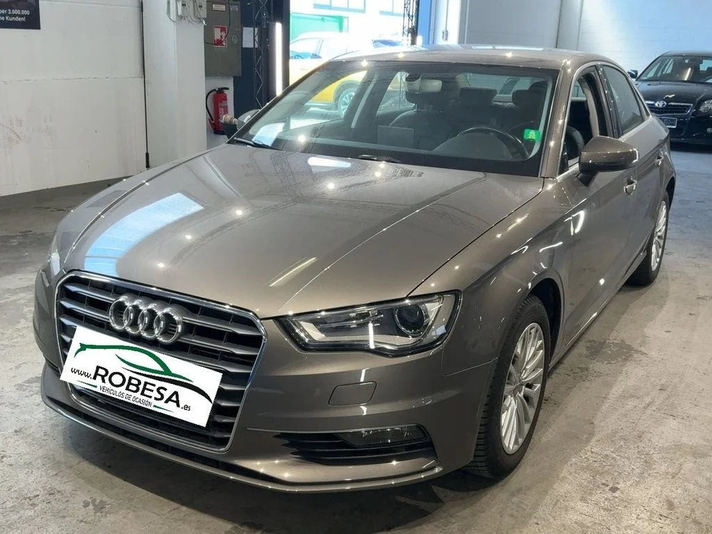 AUDI A3 A3 Sedán 1.4 TFSI Attraction