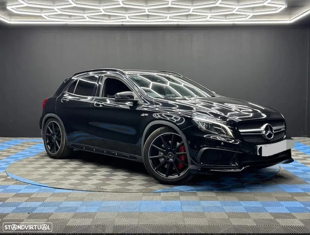 Mercedes-Benz GLA 45 AMG 4Matic Speedshift 7G-DCT Night Edition