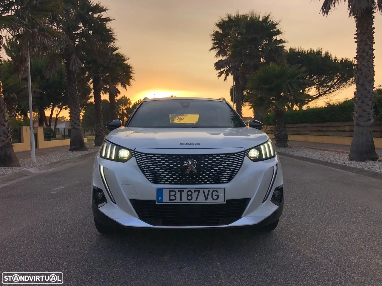 Peugeot e-2008 GT+