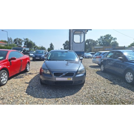 VOLVO S40 1,8 E MOC 125kM 2005 ROK ,TEMPOMAT , KLIMATYZACJA