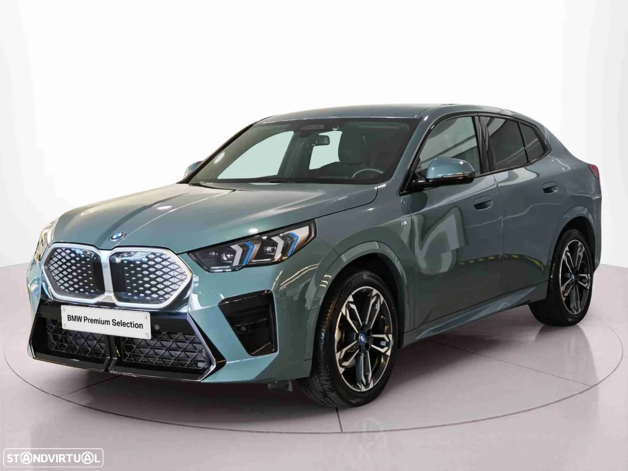 BMW iX2 eDrive20