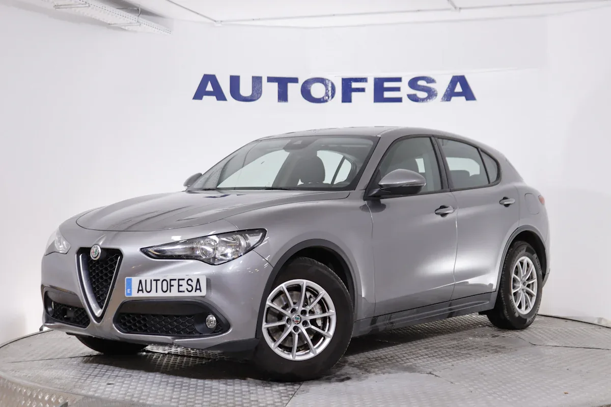 Alfa Romeo Stelvio 2.2 DIESEL AUTO RWD 163cv 5P