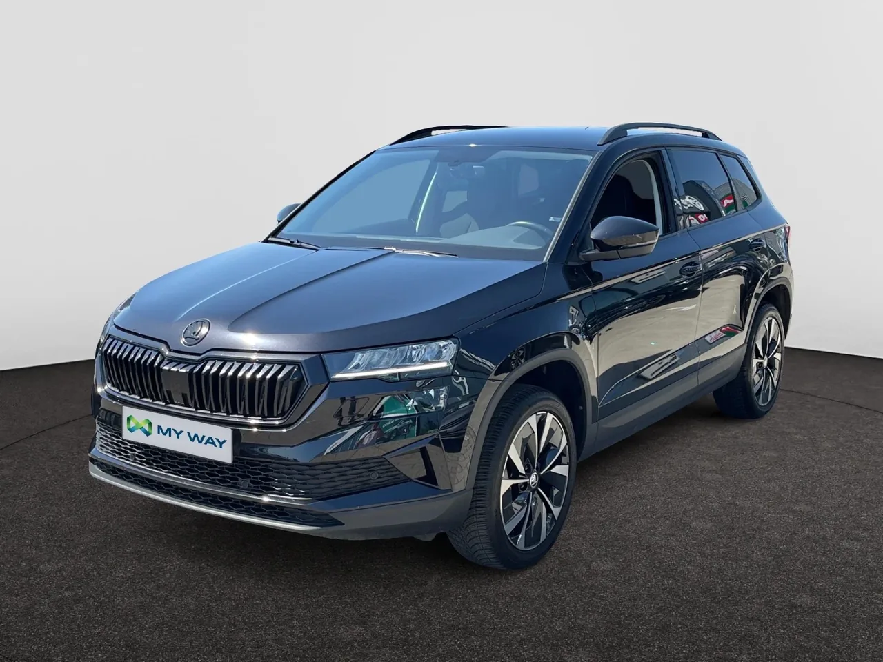 SKODA Karoq 110PK*CAMERA*SENSOREN*GPS*CARPLAY*TREKHAAK*FULL LED