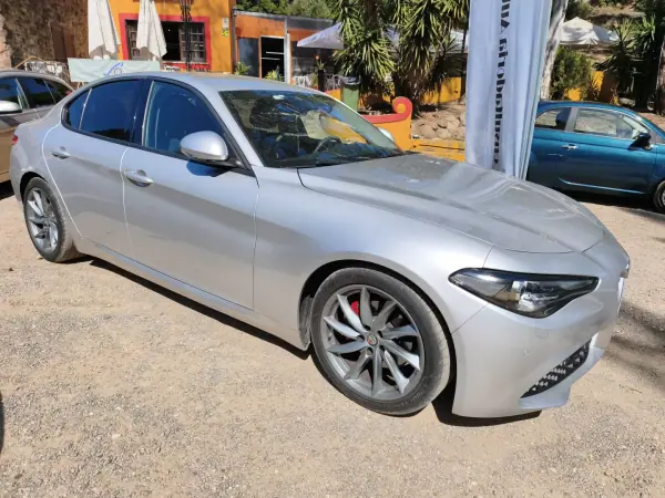 Alfa Romeo Giulia 2018 2.2 D Super AT8