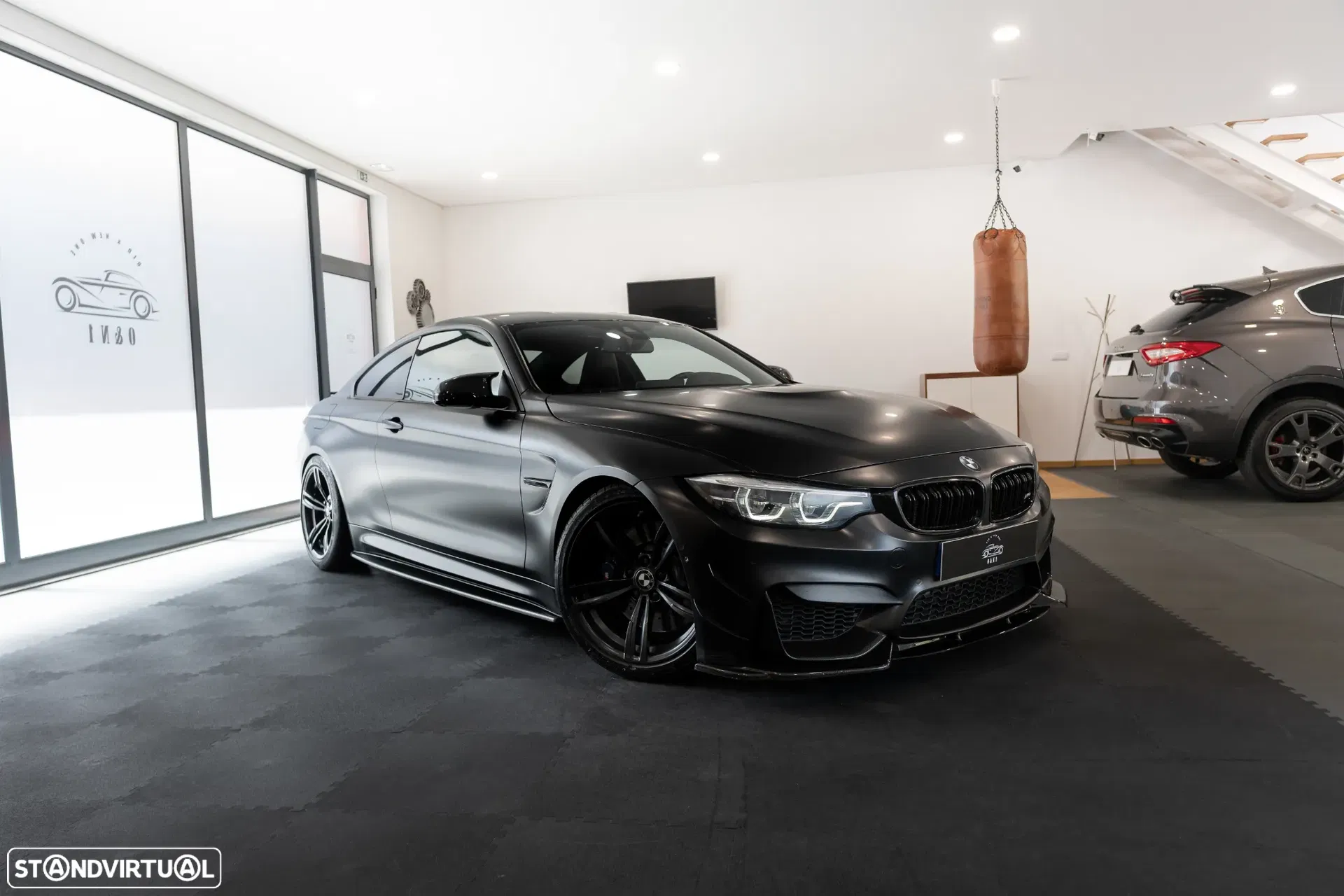 BMW M4 DKG Competition