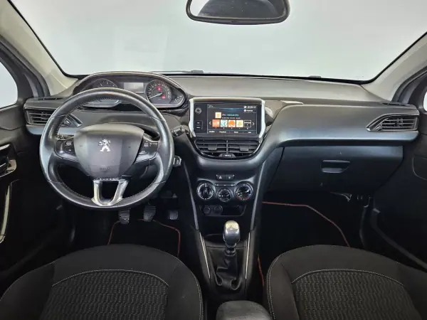 Peugeot 208 2019 1.5 BlueHDi Active
