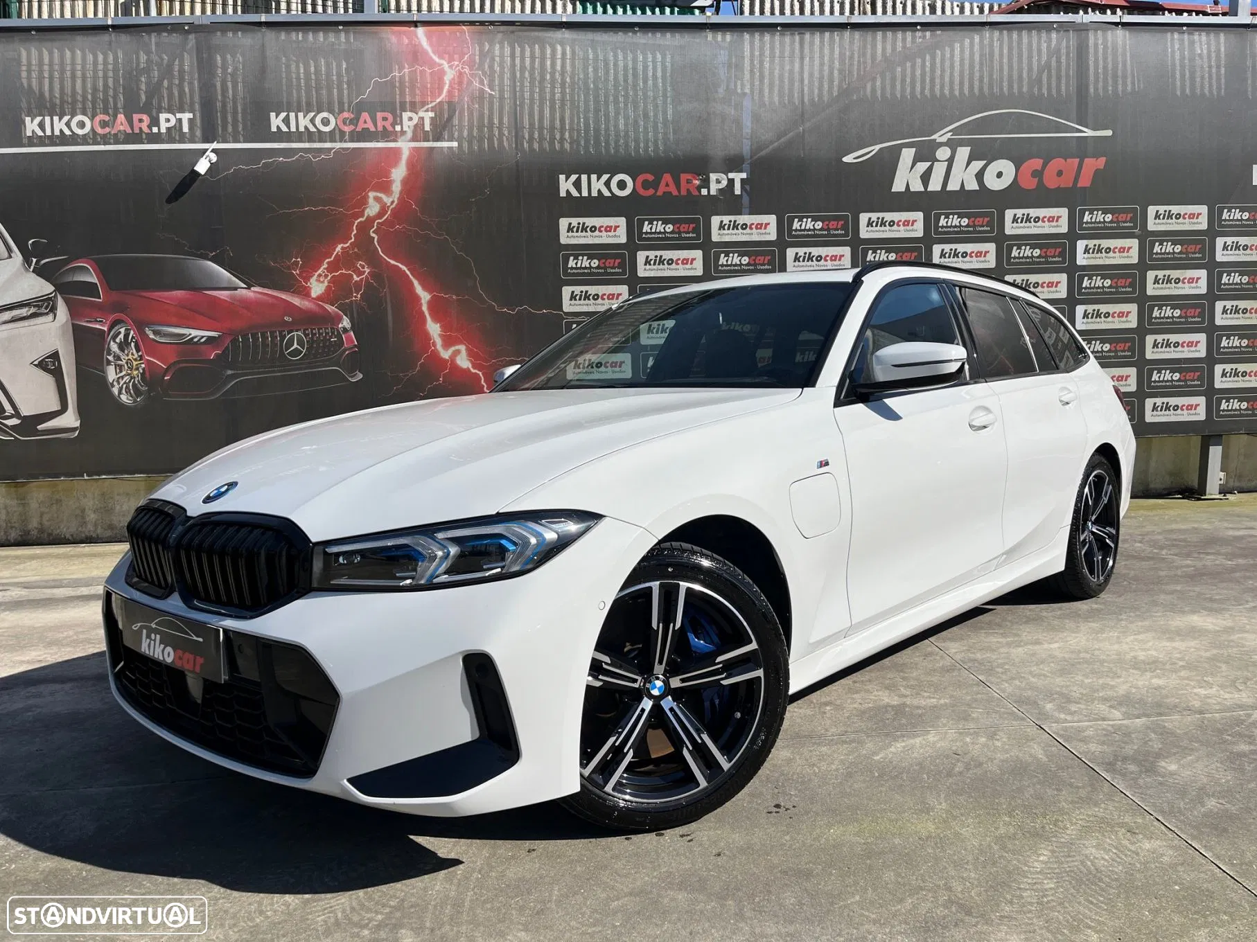 BMW 330