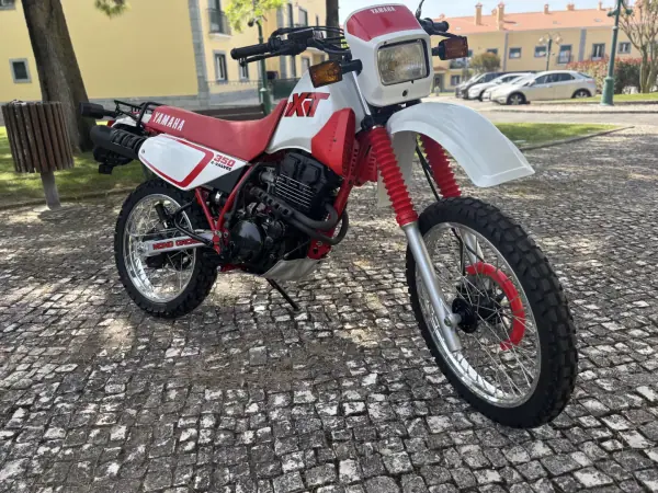 Yamaha XT 250 1989 350 +