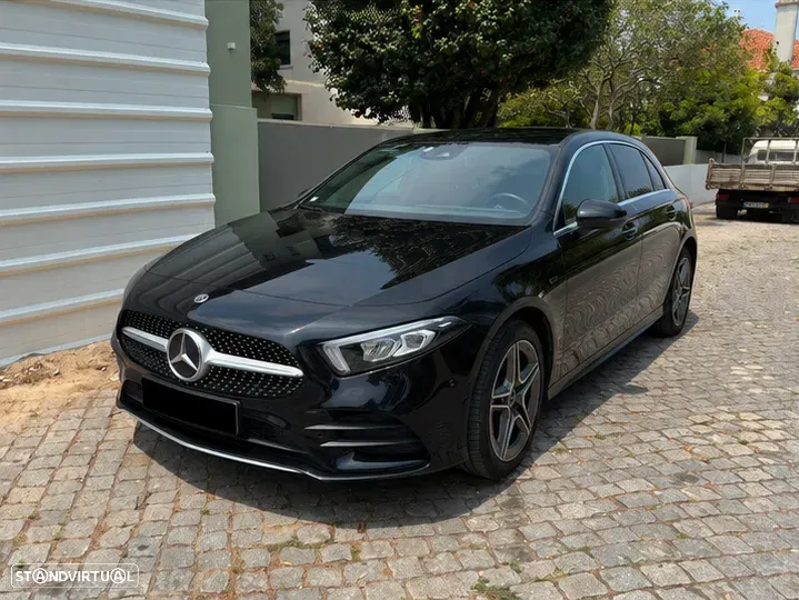 Mercedes-Benz A 250 e AMG Line
