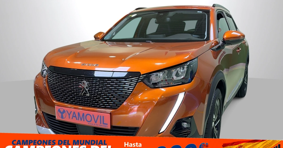 Peugeot 2008 PureTech 130 SANDS Allure 96 kW (130 CV)