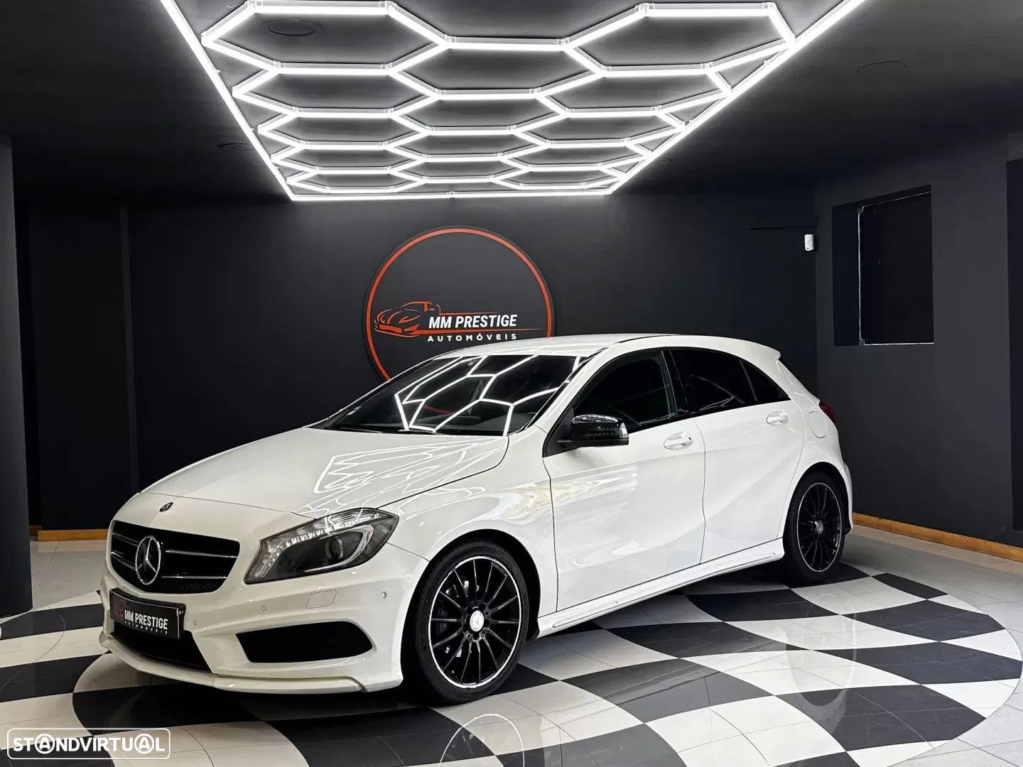 Mercedes-Benz A 180
