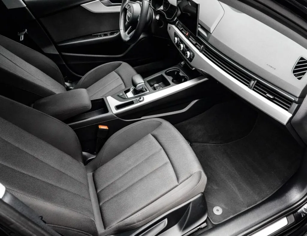 Audi A4, 2022, 150 CP, 100.000 KM, Automata