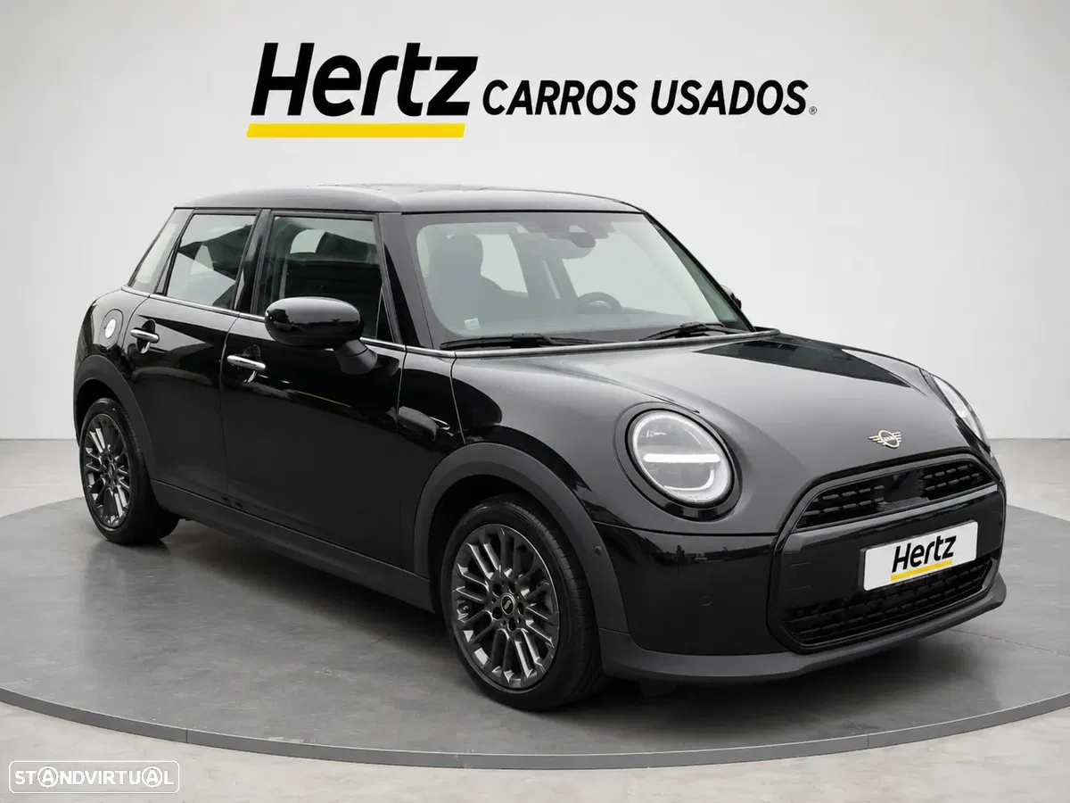 MINI 5 Portas Cooper Premium Essential Auto