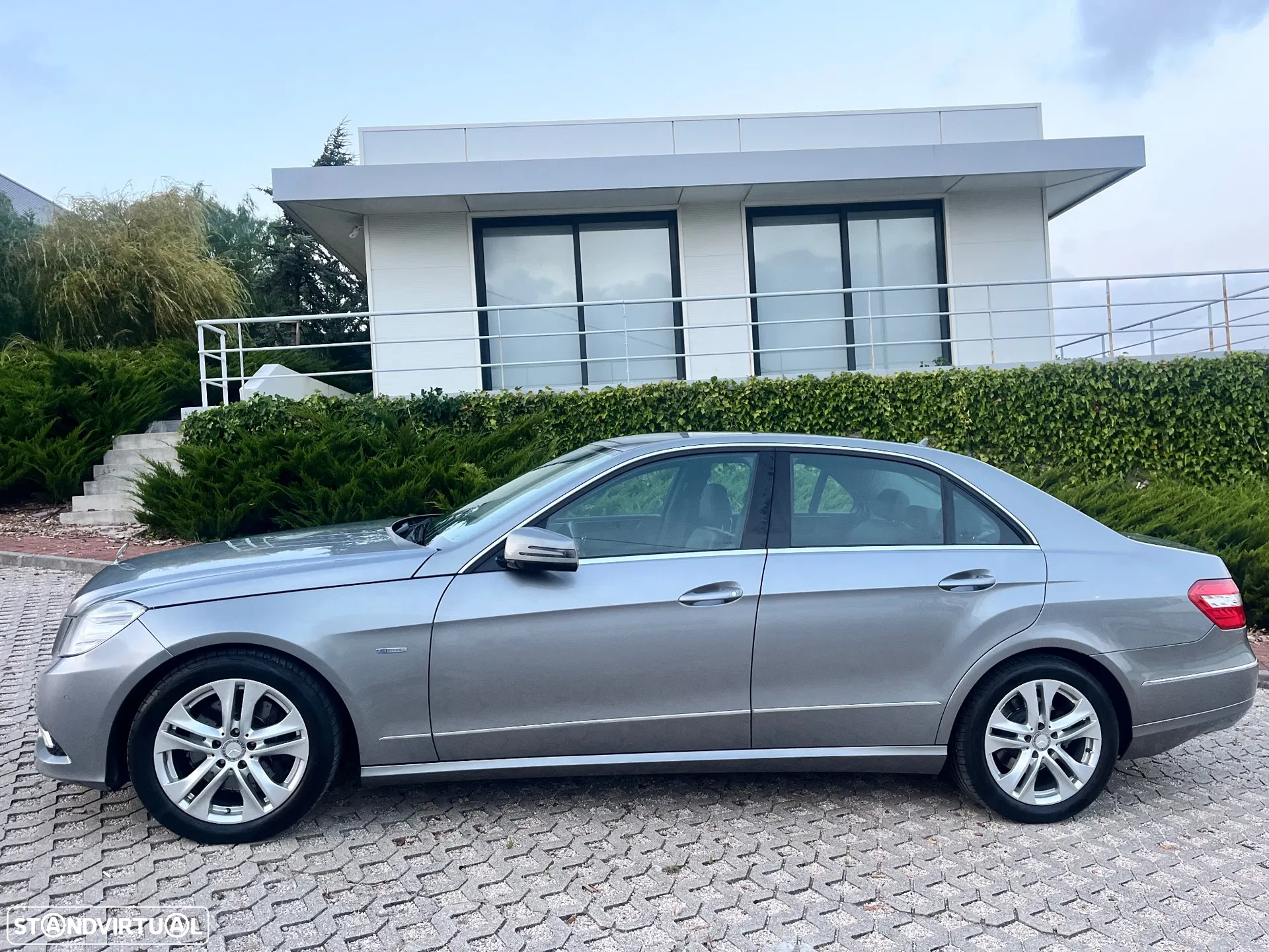 Mercedes-Benz E 350 CDI Avantgarde BlueEfficiency