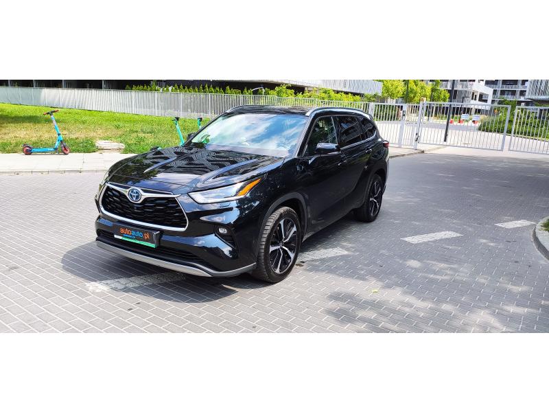 Toyota HIGHLANDER 2022