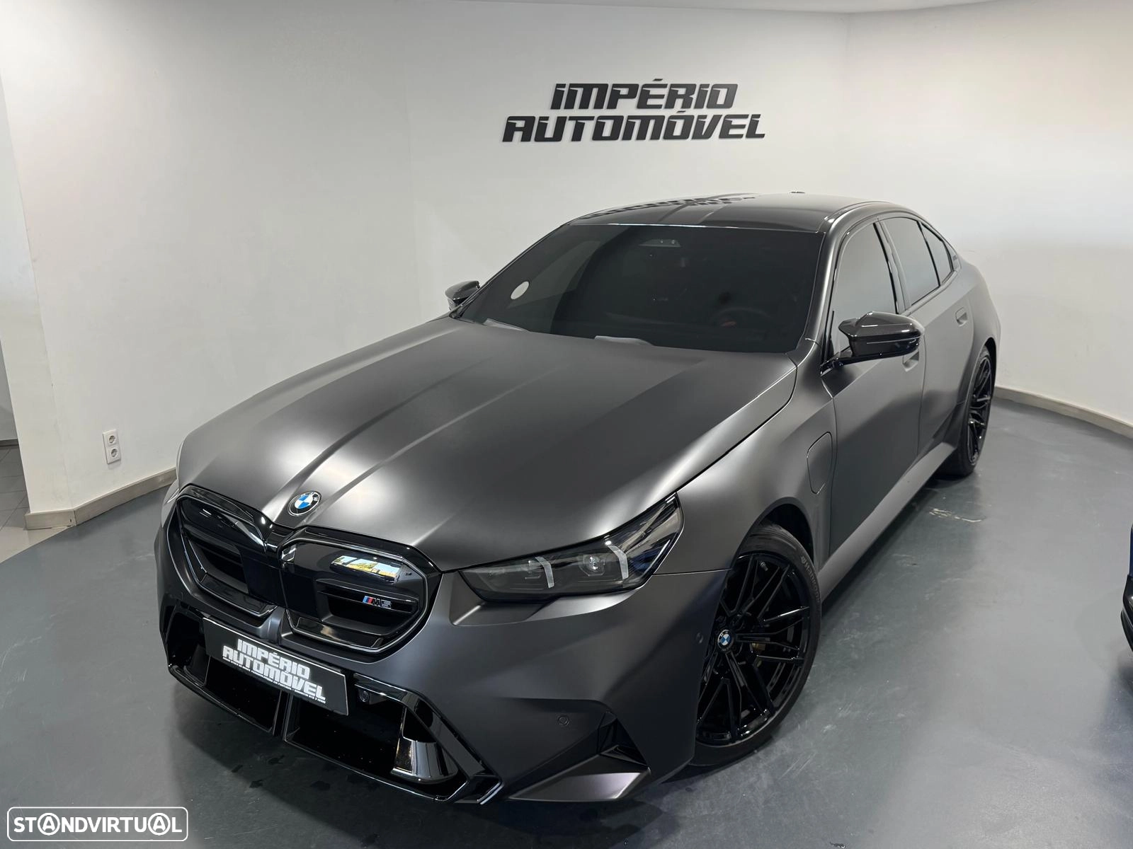 BMW M5 Standard