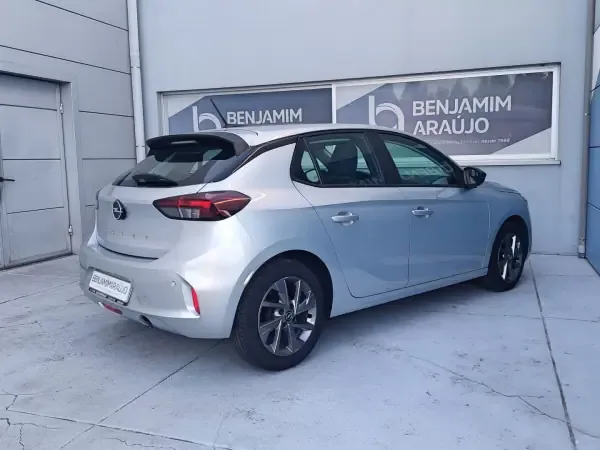 Opel Corsa 2023 1.2 T Elegance