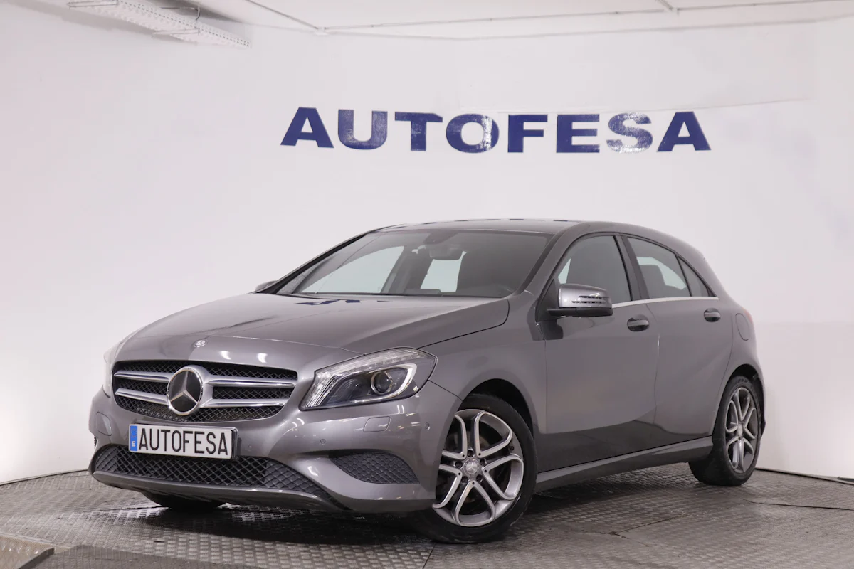 Mercedes-benz A 220 CLASE A A220 CDI AUTO STYLE 170CV 5P # NAVY,PARKTRONIC,CAMARA TRASERA