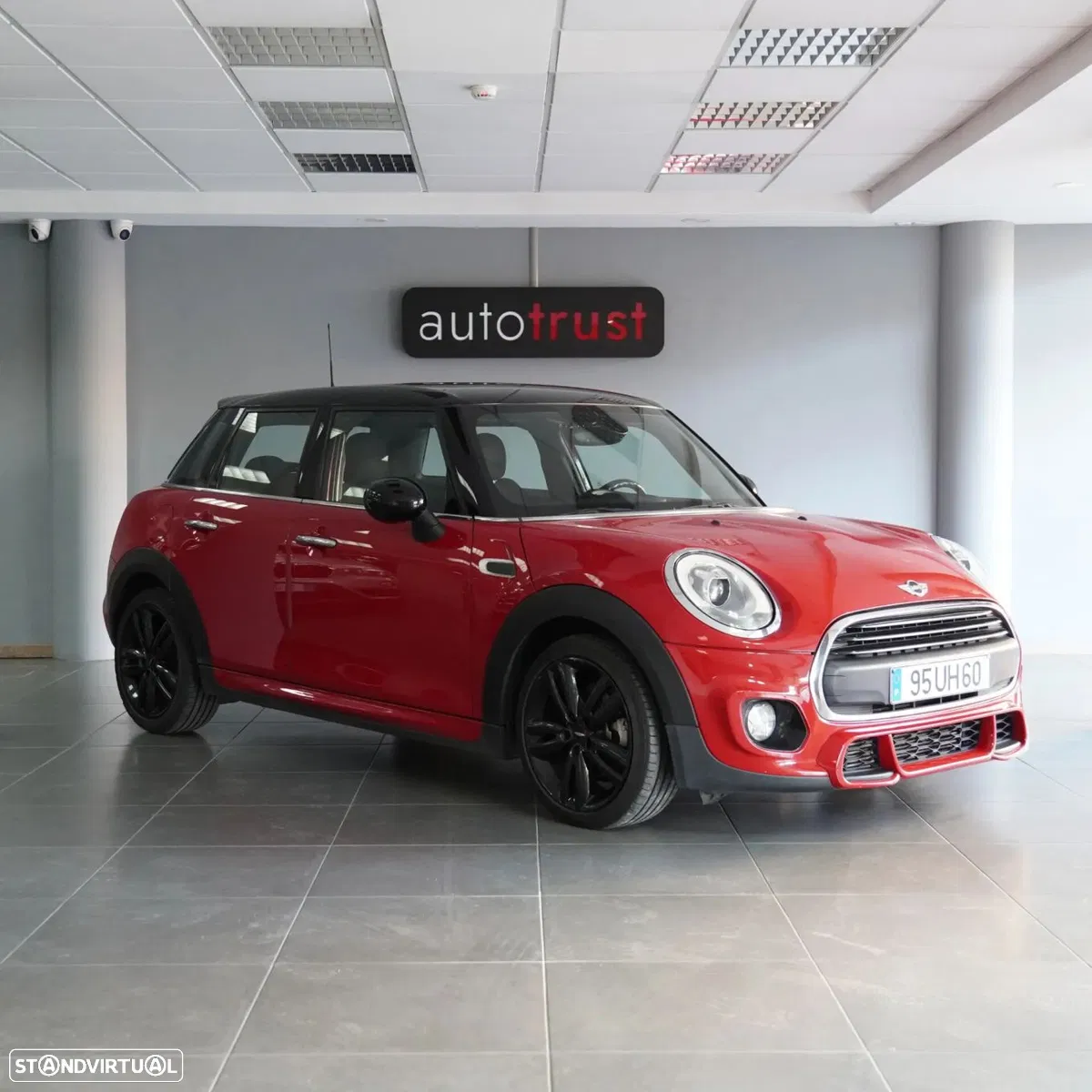 MINI 5 Portas One D