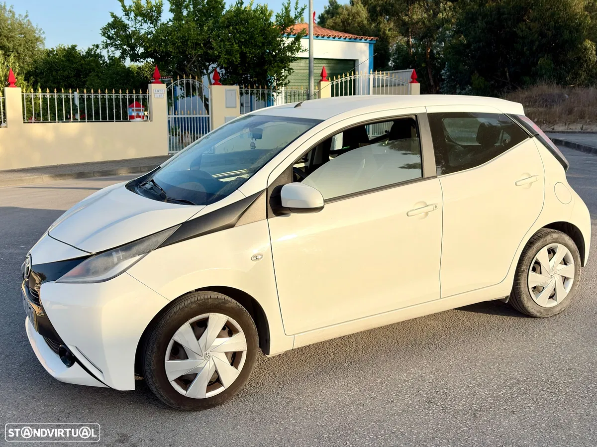 Toyota Aygo 1.0 X-Play+AC+X-Touch
