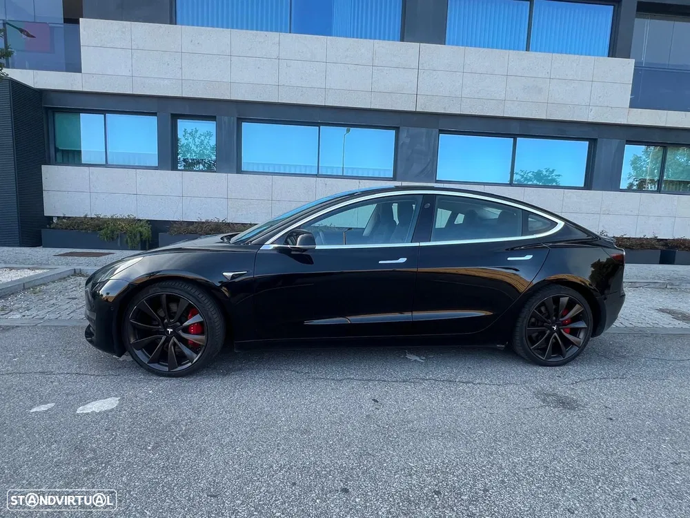 Tesla Model 3 Long Range AWD Dual Motor Performance