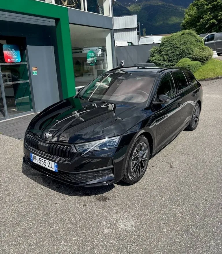 SKODA OCTAVIA Combi 1.5 TSI Hybrid 150 ch ACT DSG7 Sportline