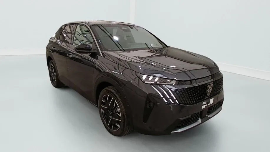 Peugeot 3008 Hybrid 136 e-DCS6 GT Zéro km immatriculé
