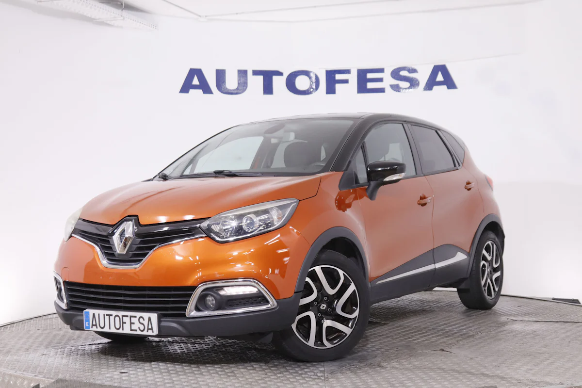Renault Captur 1.5 DCI ECO2 ADVENTURE 90CV 5P # PARKTRONIC
