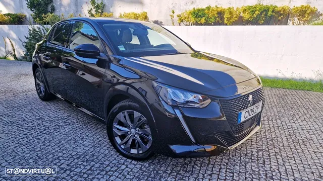 Peugeot e-208 Allure Pack