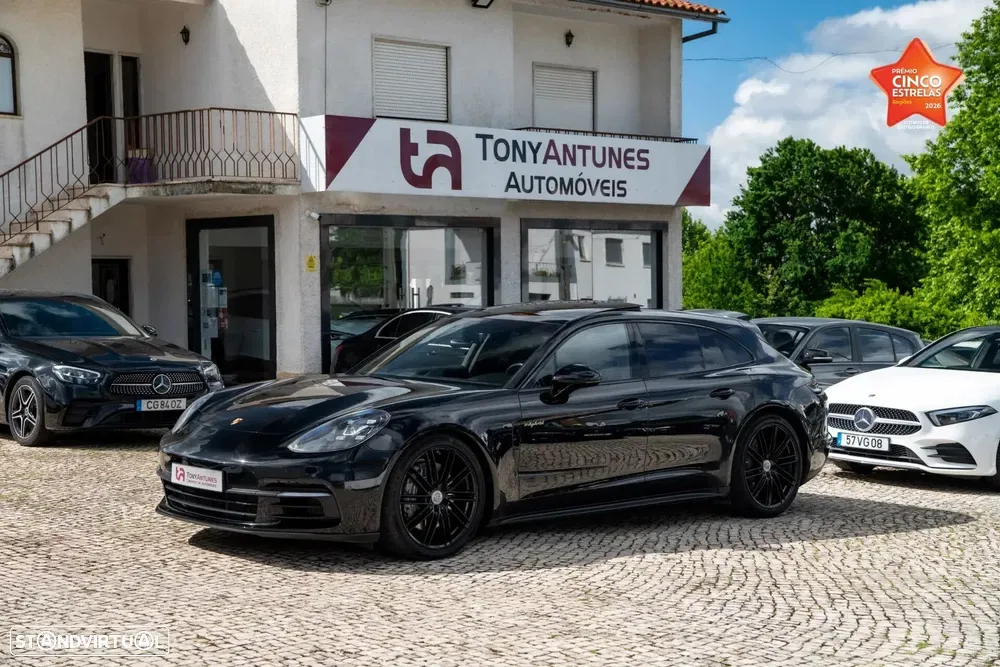Porsche Panamera Sport Turismo 4 E-Hybrid Platinum Edition
