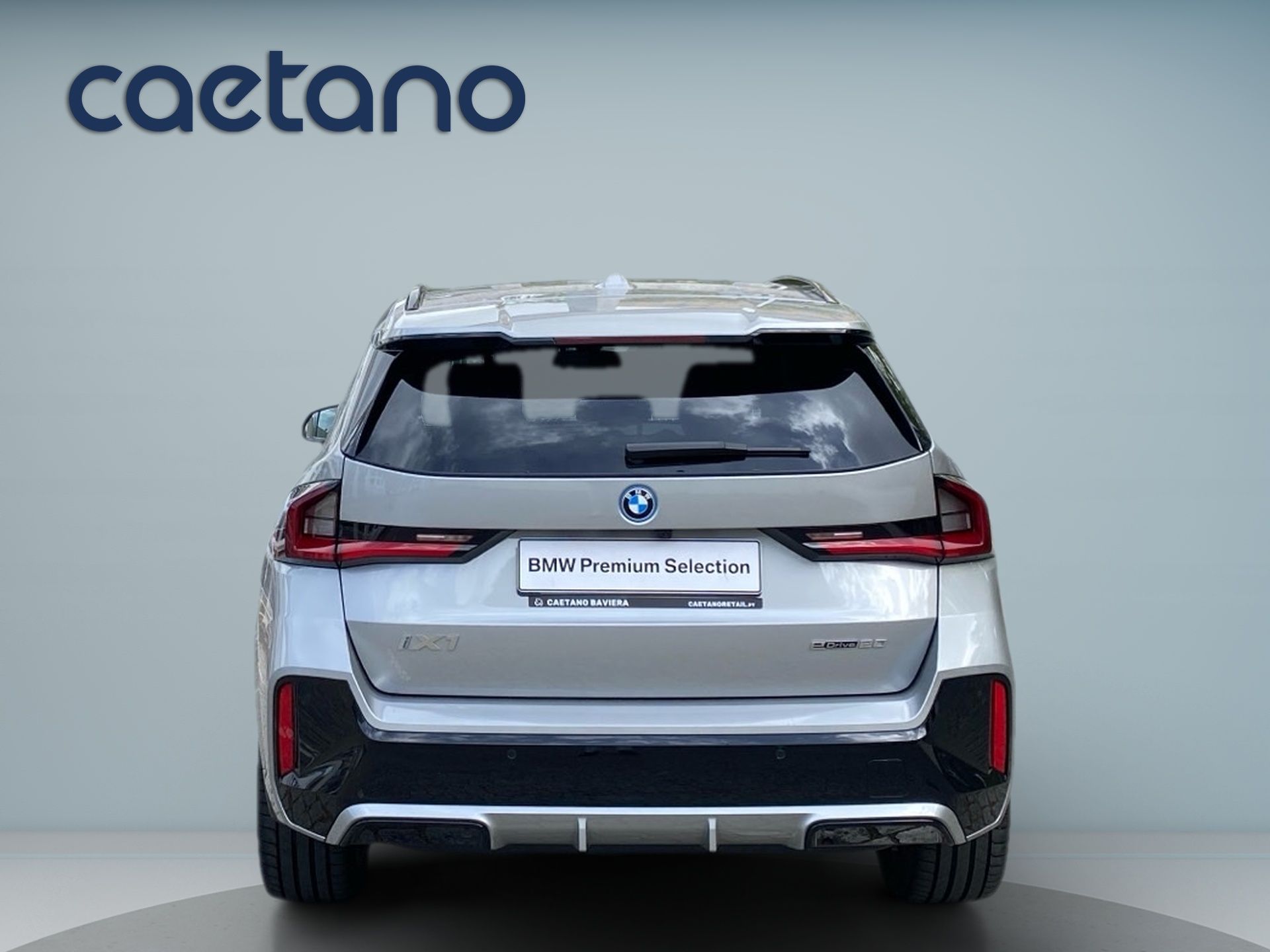 BMW iX1