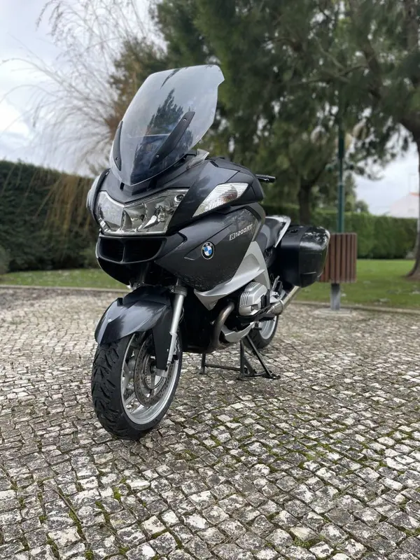 BMW R 1200 RT 2012 .