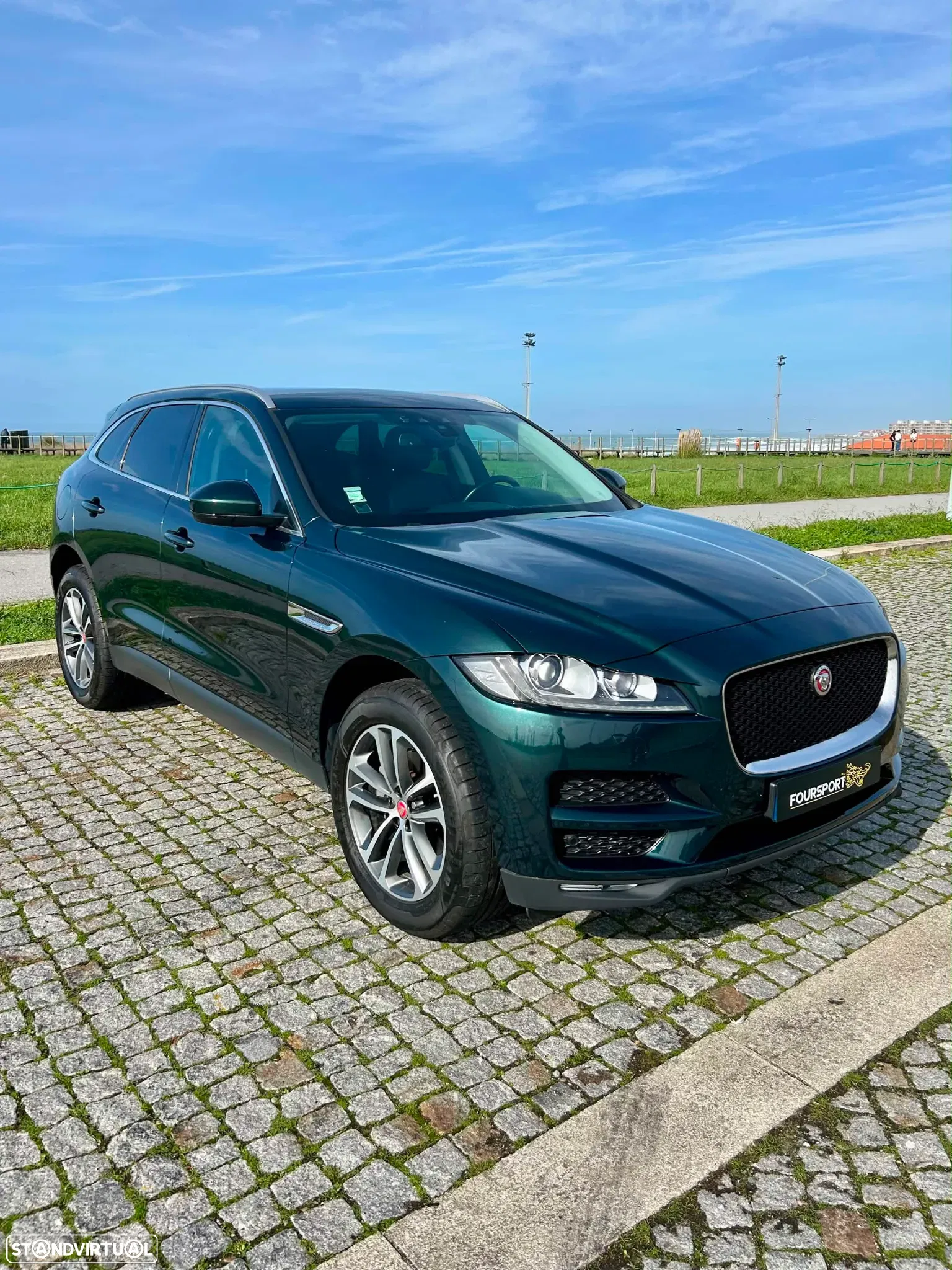 Jaguar F-Pace 2.0 i4D Portfolio