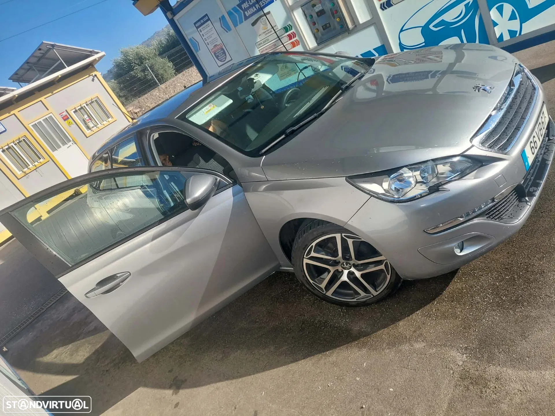 Peugeot 308 SW BlueHDi 120 Stop & Start Nível 2 Business-Line
