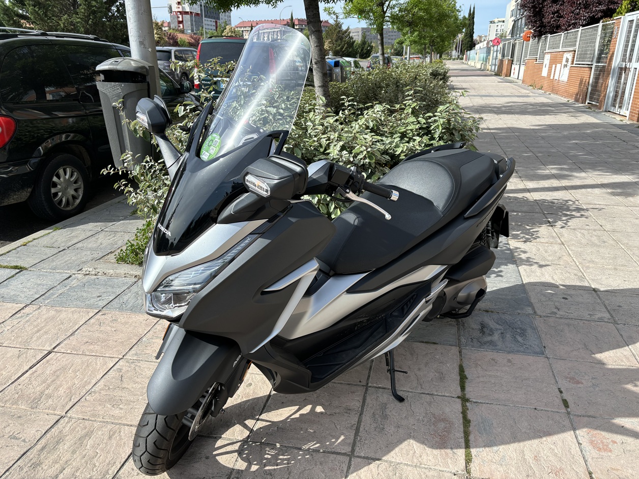 HONDA FORZA 300 I