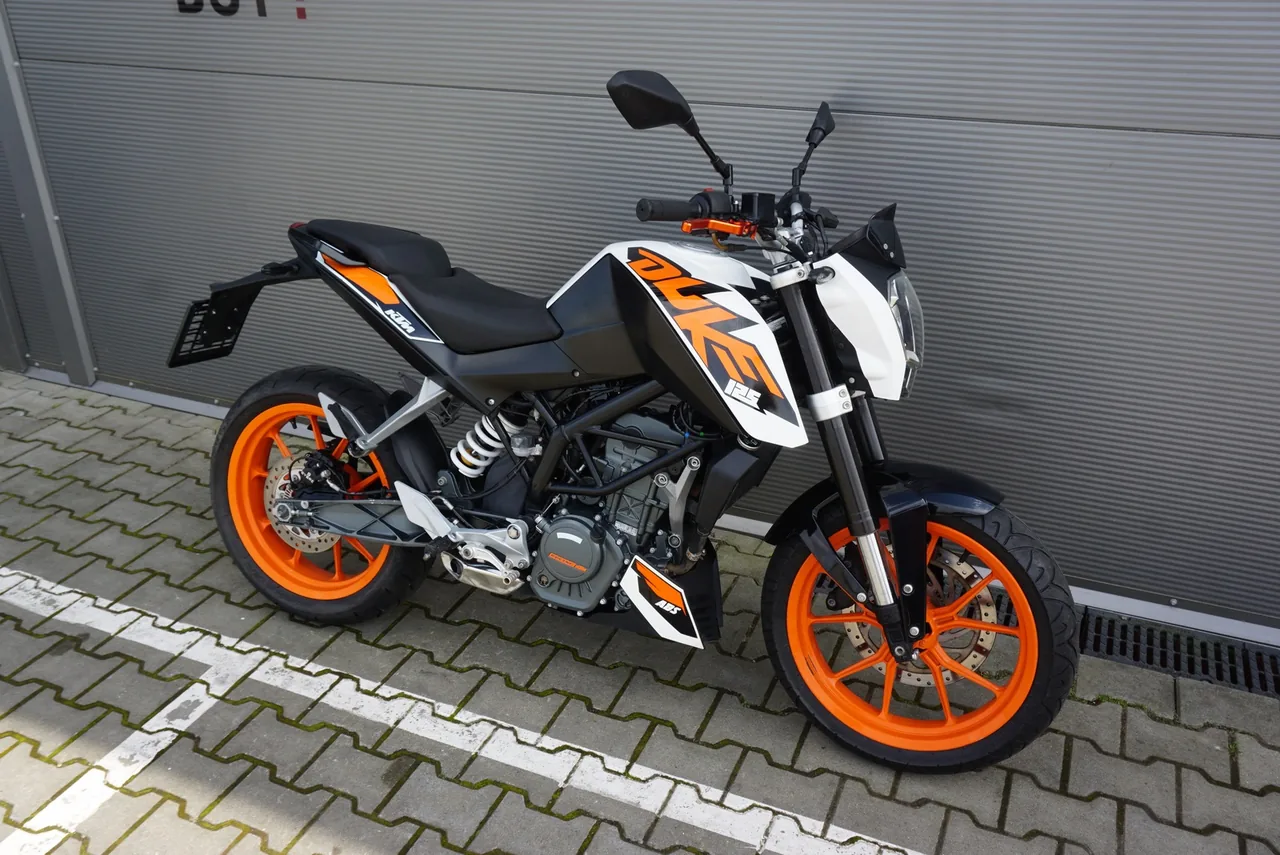KTM Duke 125 ABS