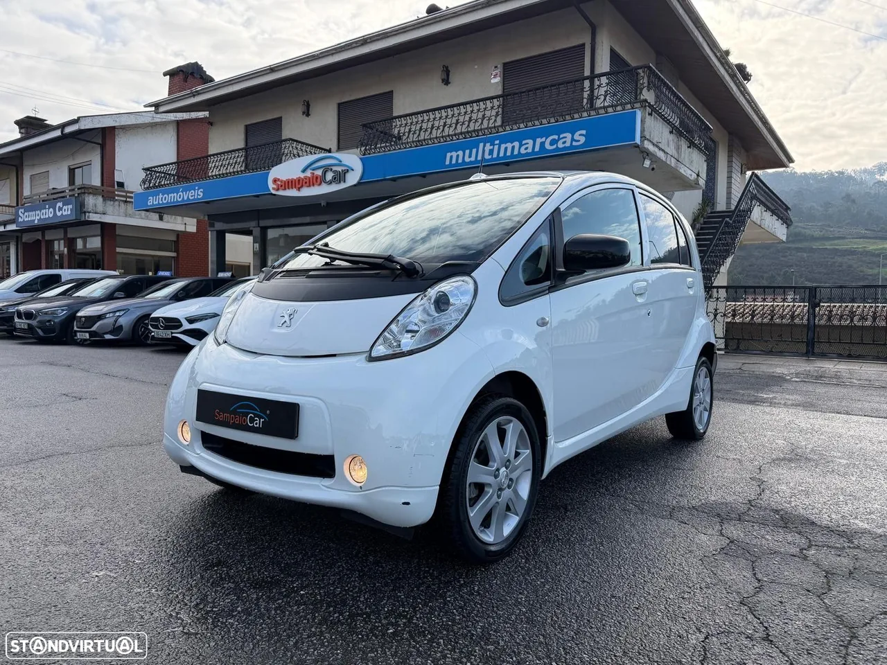 Peugeot iOn Standard