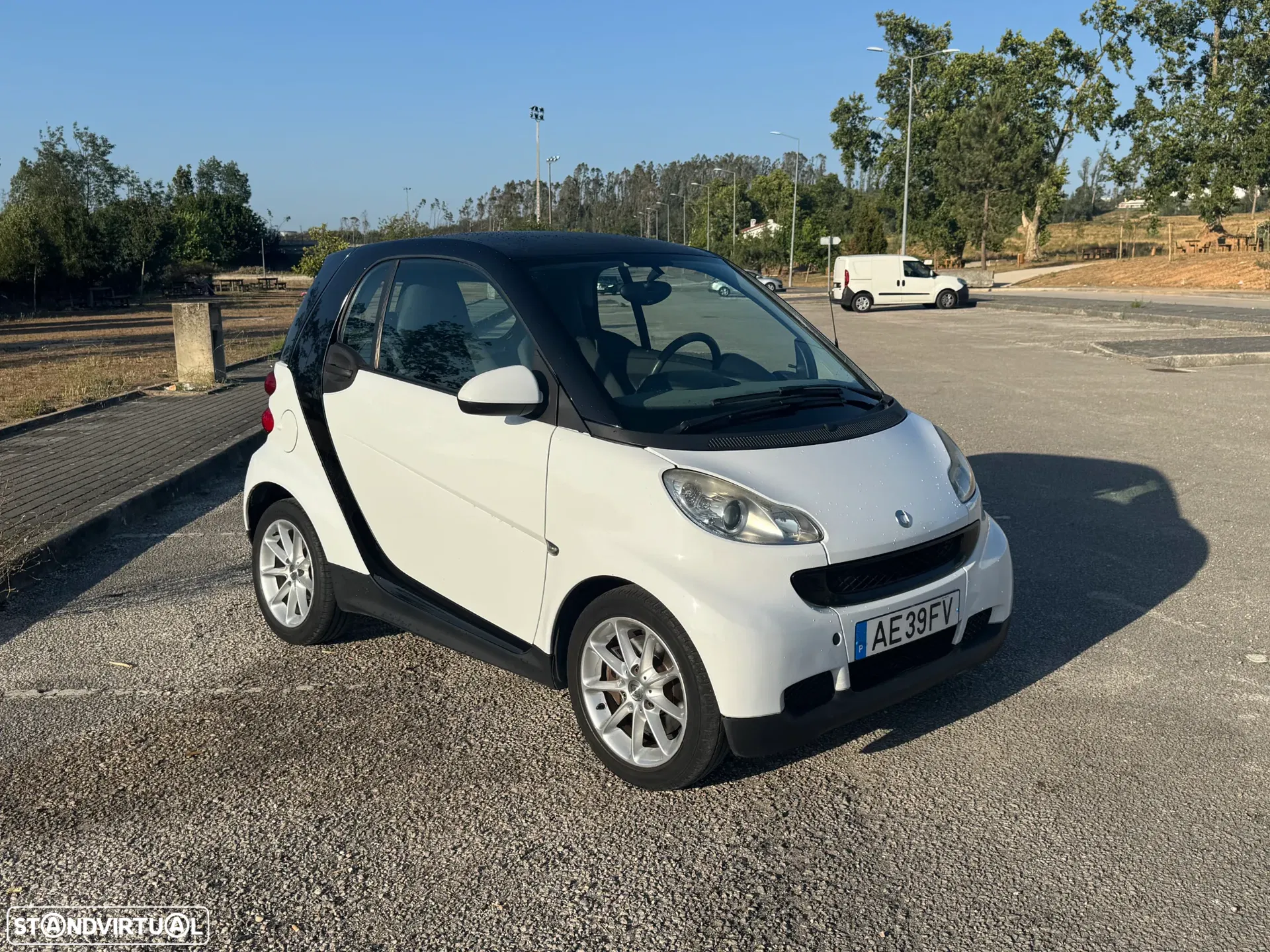 Smart ForTwo Coupé 1.0 mhd Pure 61