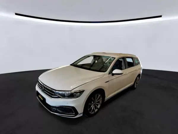 Volkswagen Passat Variant 2021 1 4 Tsi Dsg Gte