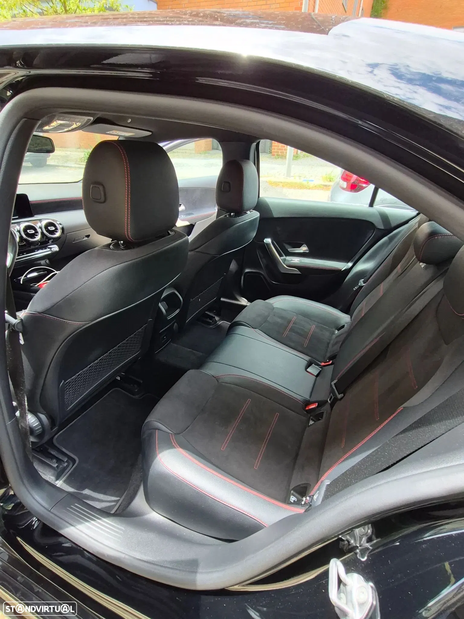 Mercedes-Benz A 250 Limousine e 8G-DCT AMG Line Advanced