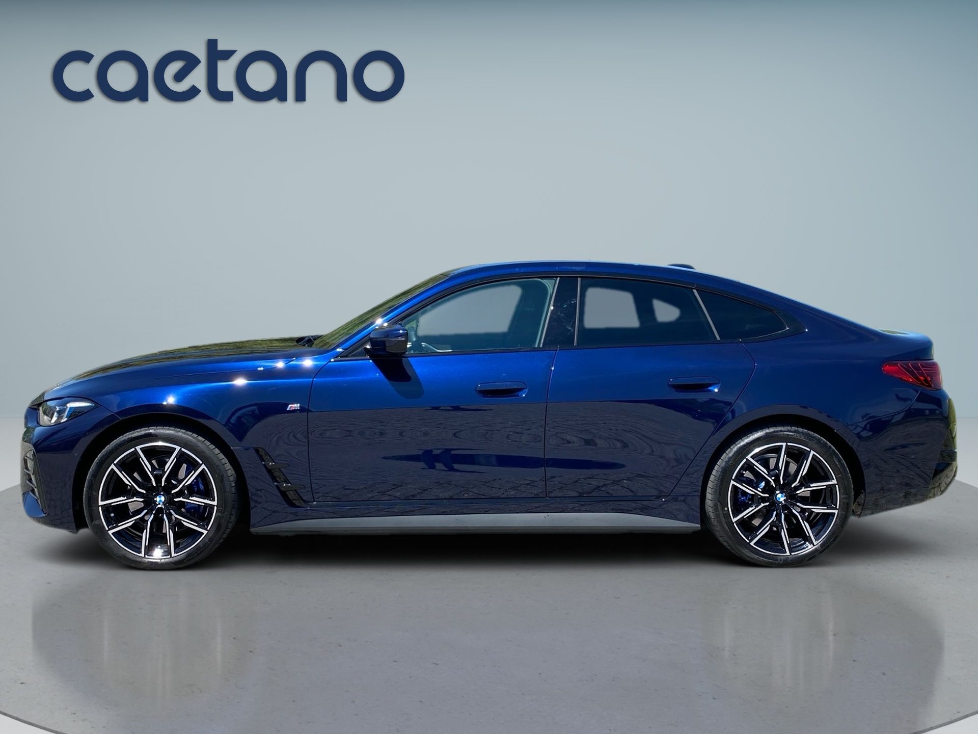 BMW i4