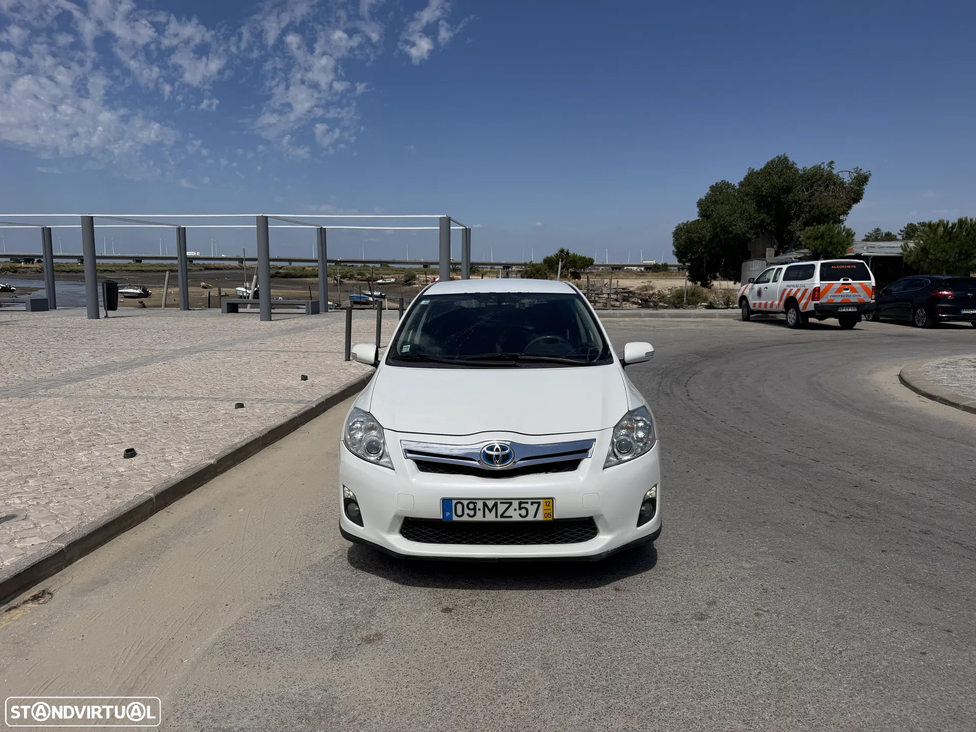 Toyota Auris 1.8 HSD Sport+Skyview +Navi
