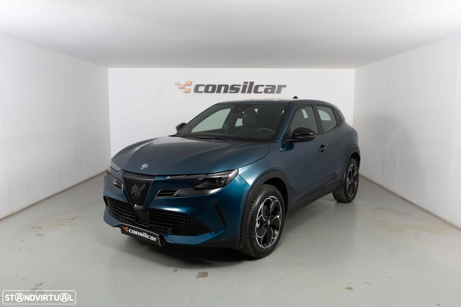 Alfa Romeo Junior Elletrica 50 kWh Launch Edition