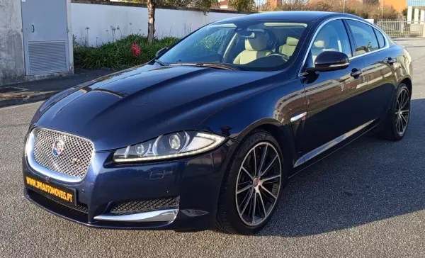 Jaguar XF 2014 2.2 D Luxury