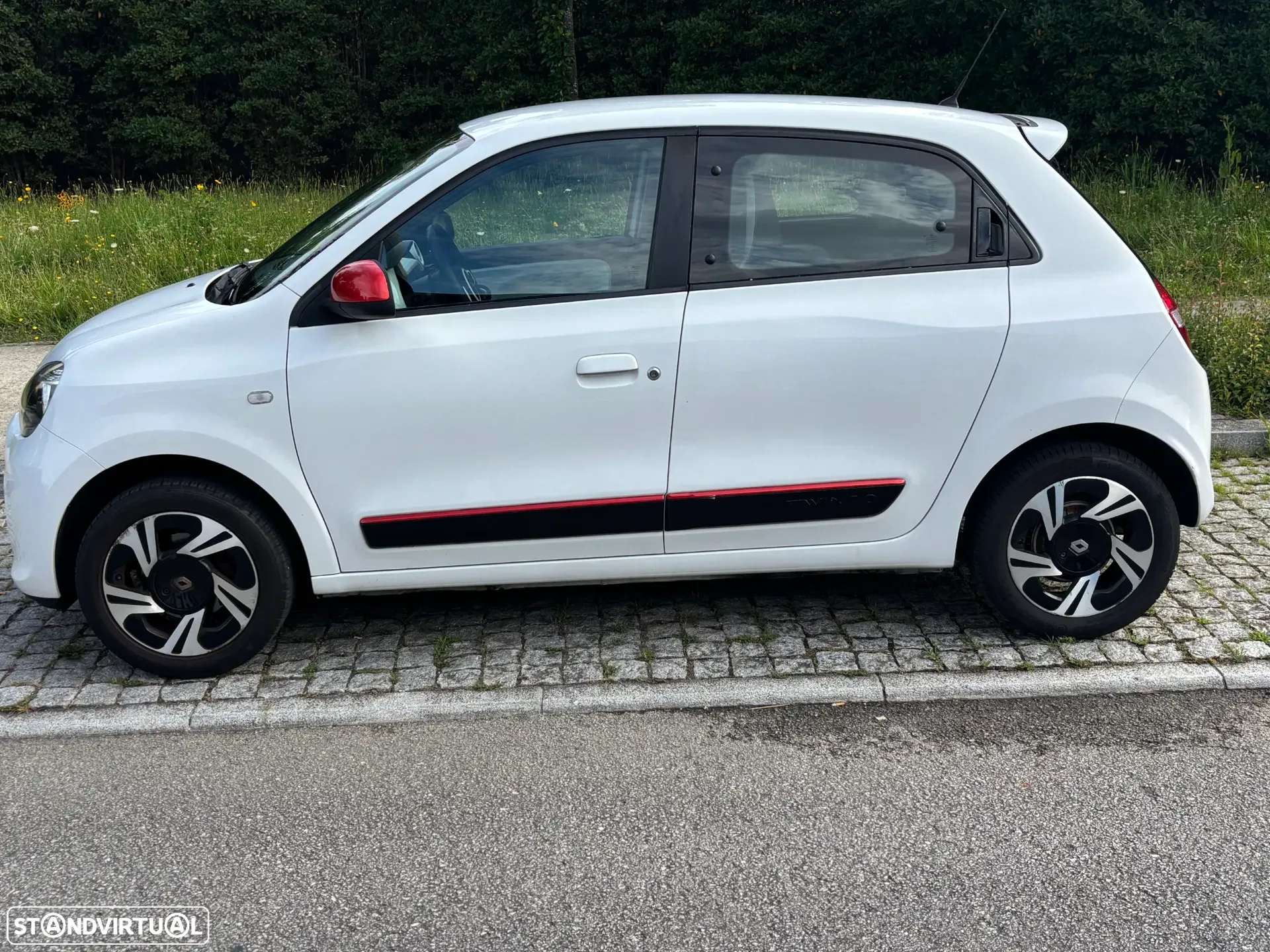Renault Twingo SCe 70 S&S LIMITED