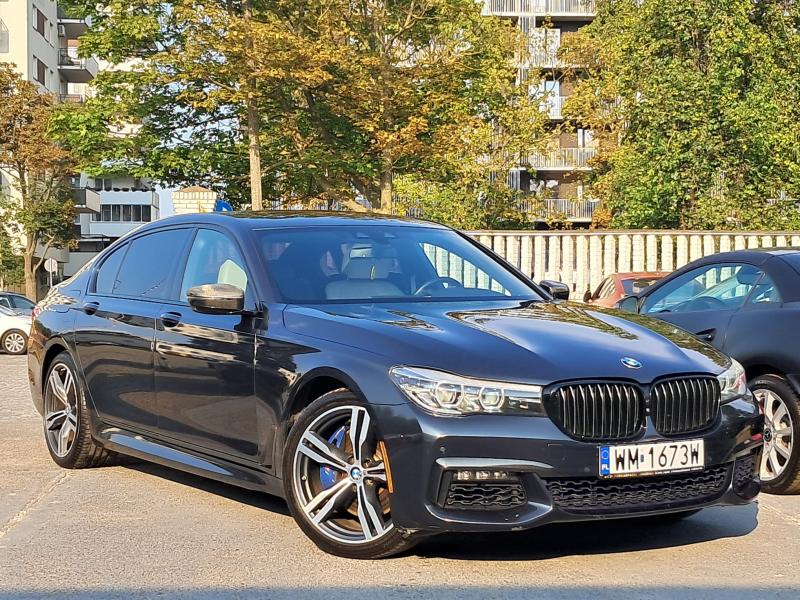 BMW SERIA 7 2017