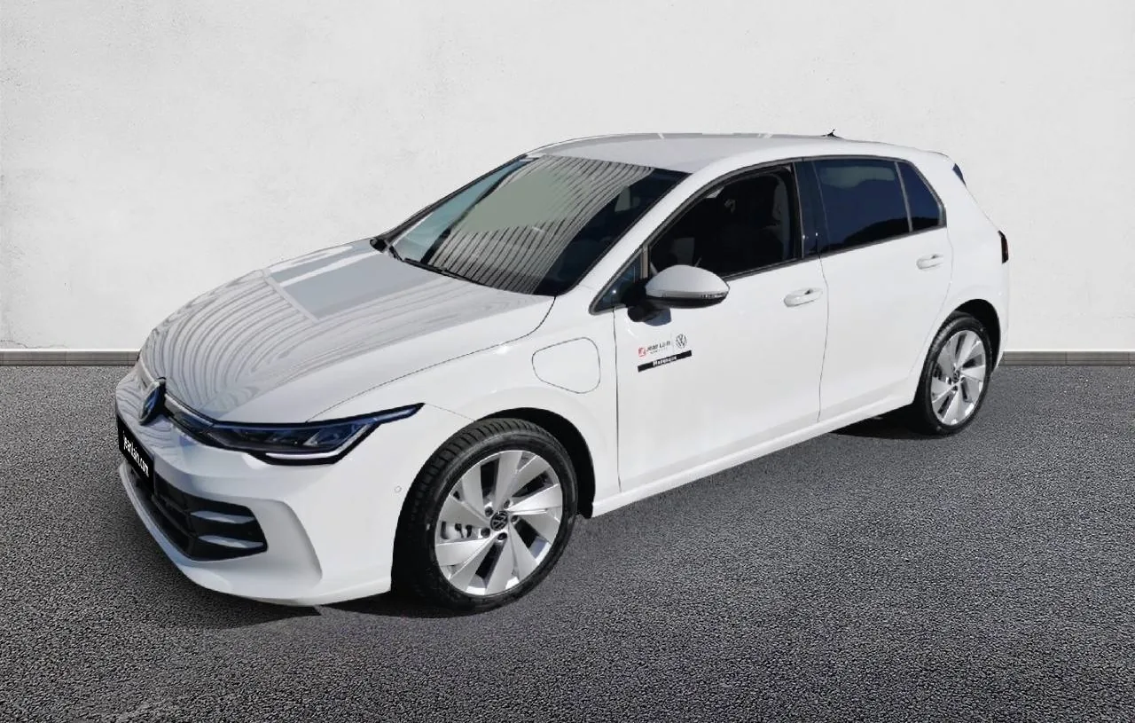 VOLKSWAGEN GOLF 1.5 eHybrid 204 DSG6 Life Plus