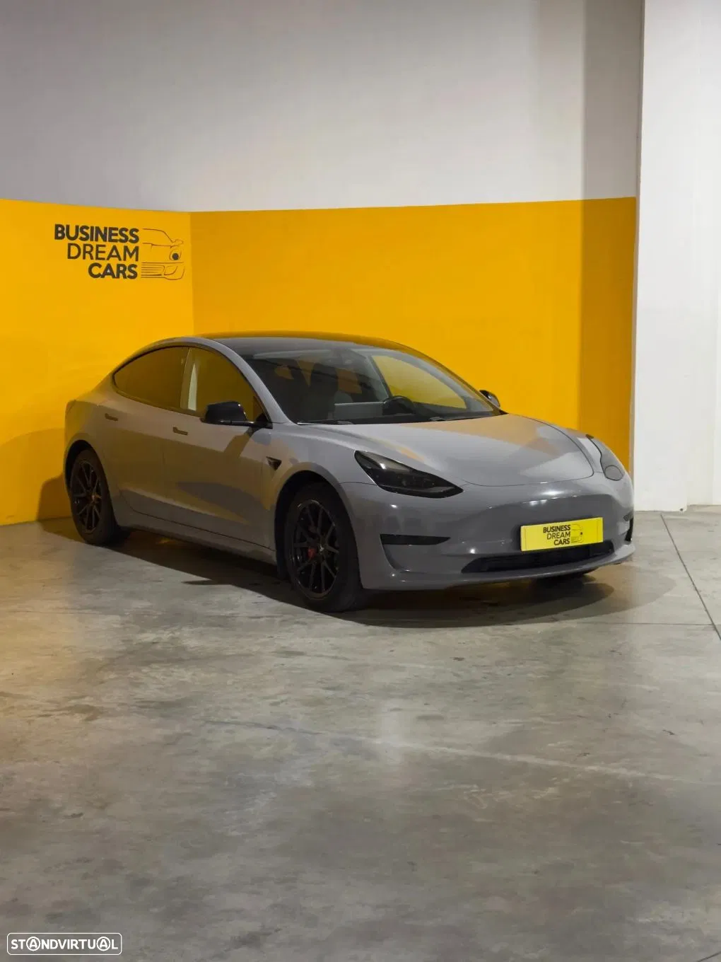 Tesla Model 3 Standard Range Plus RWD