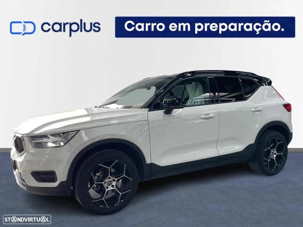 Volvo XC 40 1.5 T3 Momentum Tech Edition