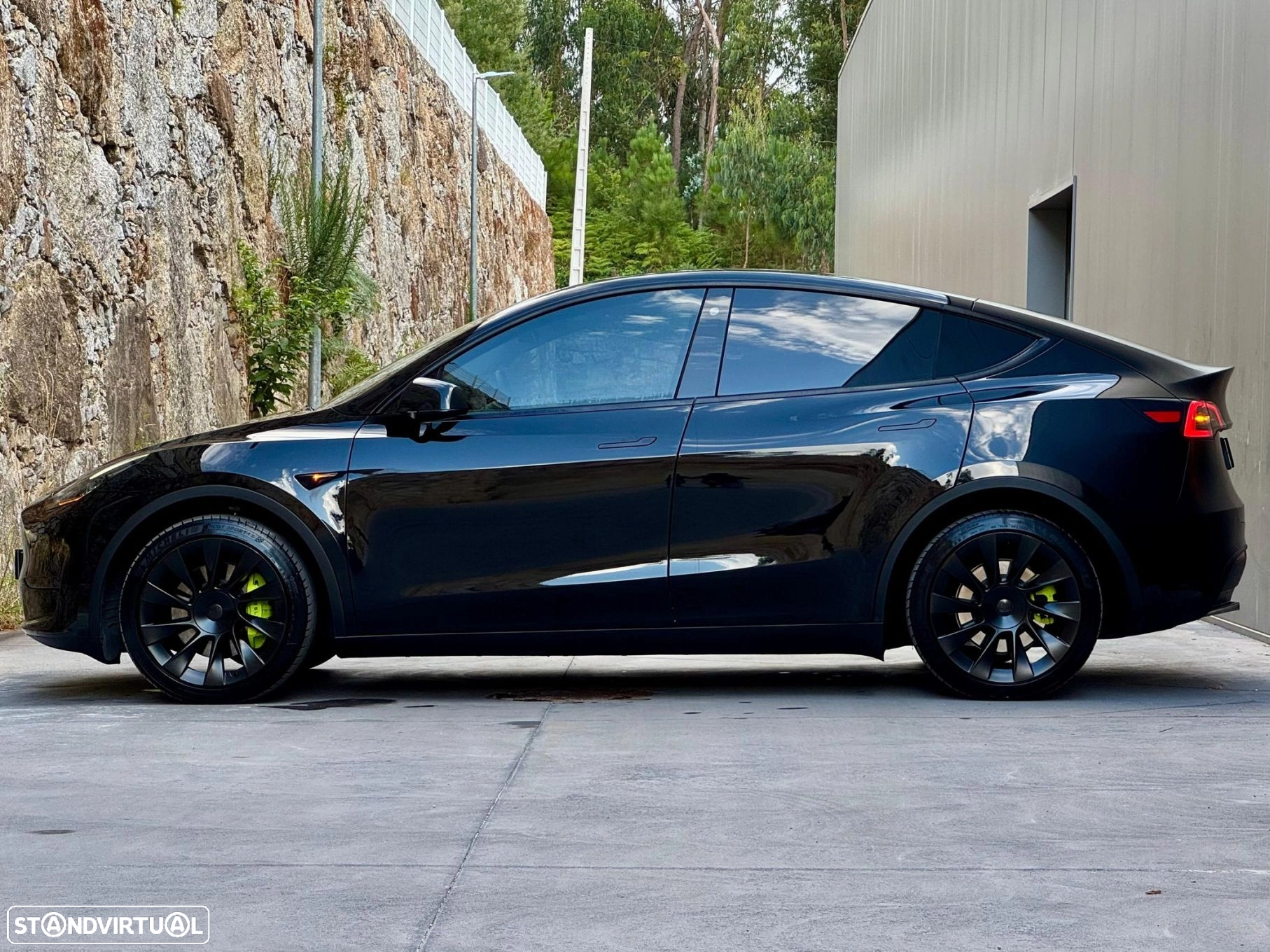 Tesla Model Y Long Range Tração Integral